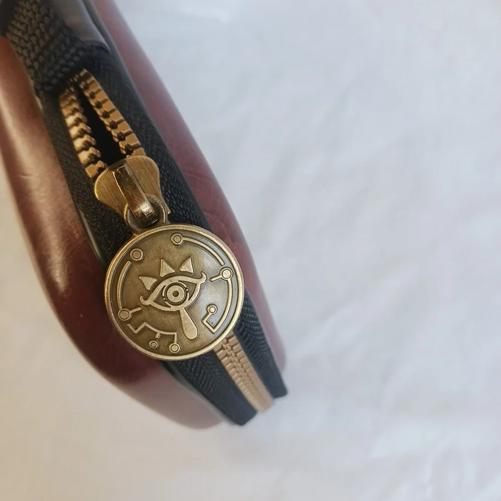 Nintendo Switch Legend of Zelda Brown Leather Carrying Case